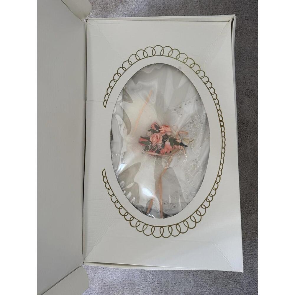 Vintage Wedding Dress Gown Set Veil Cape Headpiece Preserved Keepsake Box - Picture 7 of 16